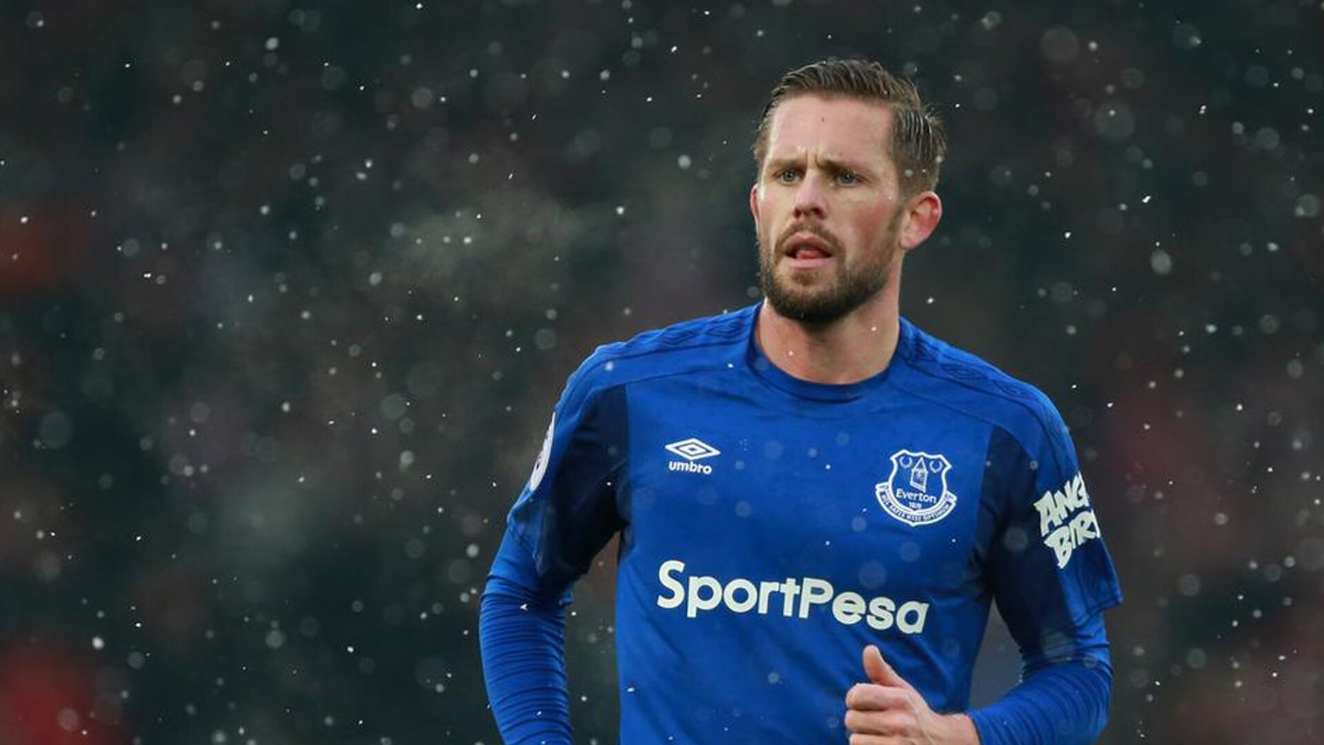 NBA常规赛黄蜂爆冷击败凯尔特人 三球末节连得14分上演个人秀，nba黄蜂新闻